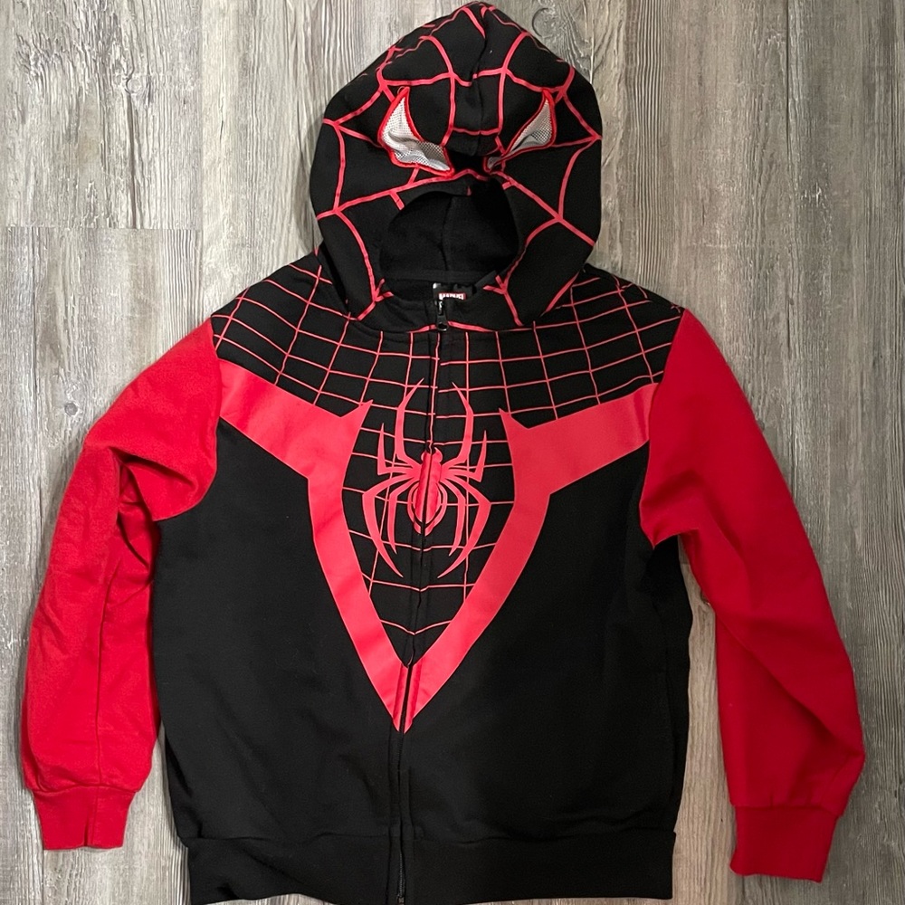 Spider-Man zip up hoodie boys medium